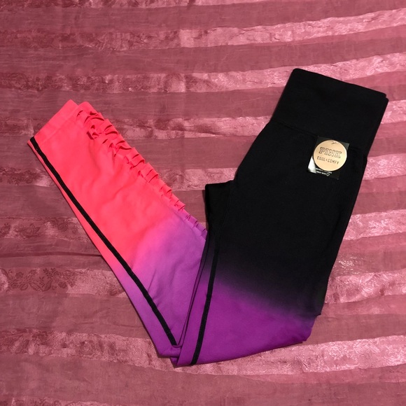 VS PINK COOL AND COMFY CUTOUT TIGHTS - NWT - Small - Picture 4 of 7